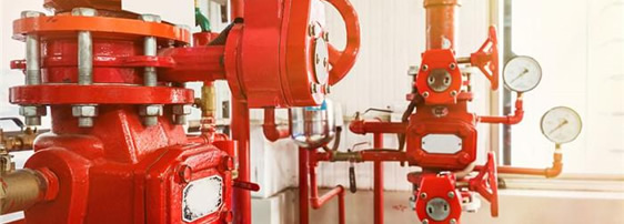 ǳ��������ʩ�ı�����ά������